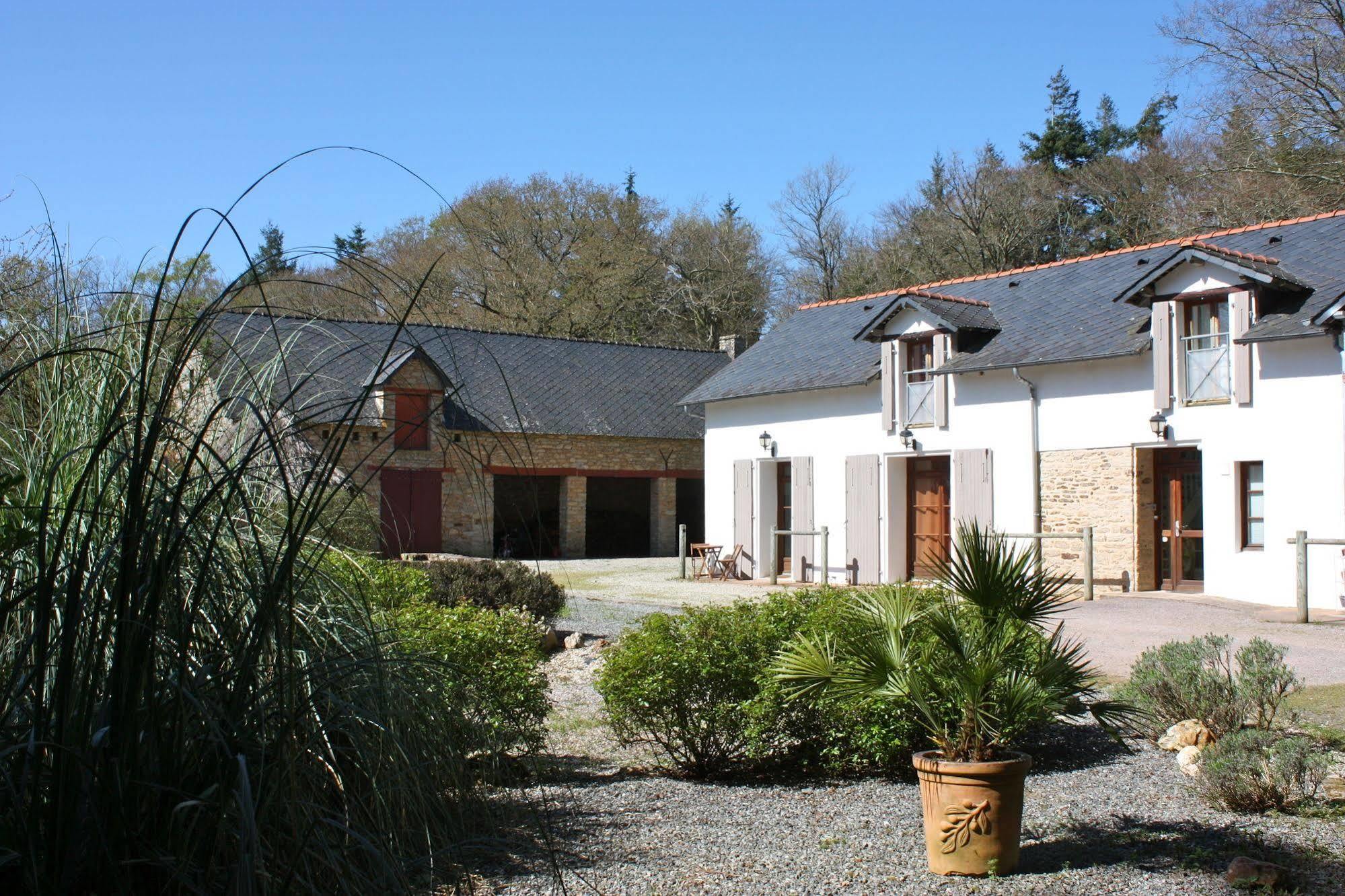Domaine De Bodeuc Hotel Nivillac Exterior photo